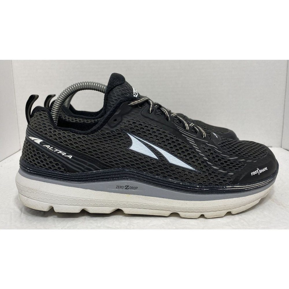 Altra Paradigm 3 Women Size 9.5 Running Walking Shoe Black White Foot Shape